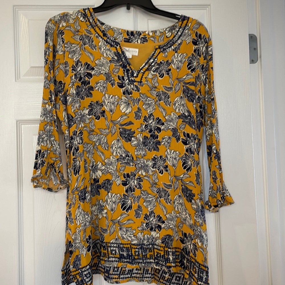 Magnolia Grace Yellow and blue blouse 3/4 sleeves